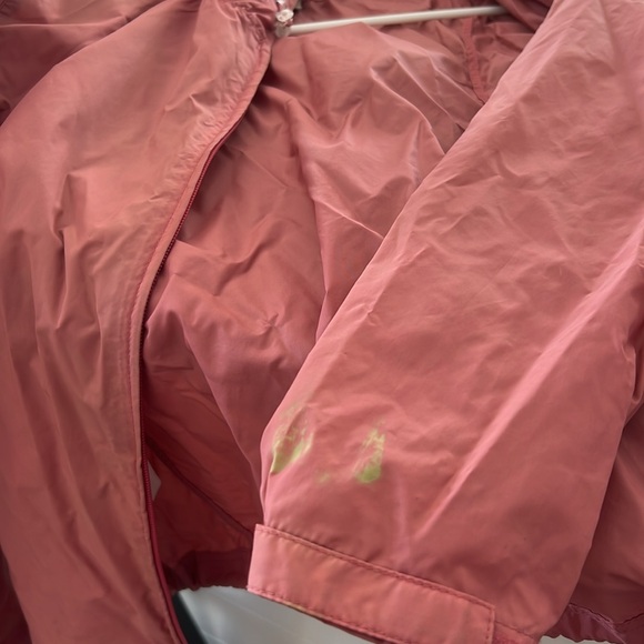 LL bean lightweight windbreaker - Picture 3 of 3